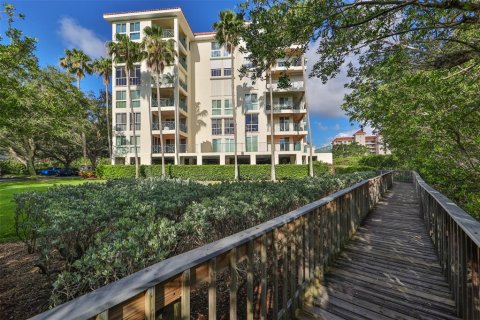 Condominio en alquiler en Saint Petersburg, Florida, 2 dormitorios, 137.5 m2 № 1717063 - foto 24