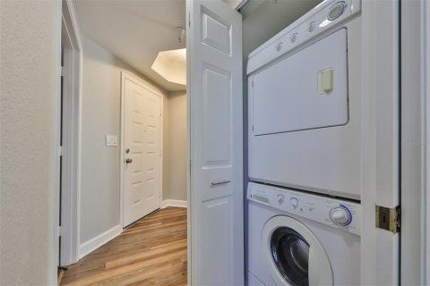 Condominio en alquiler en Saint Petersburg, Florida, 2 dormitorios, 137.5 m2 № 1717063 - foto 17