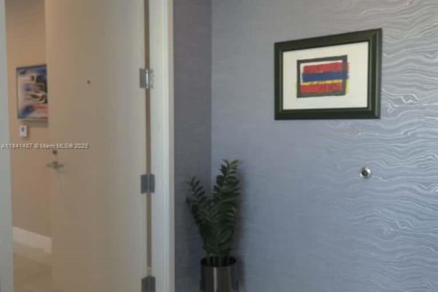 Снять в аренду квартиру в Санни-Айлс-Бич, Флорида 2 спальни, 155.61м2, № 1833965 - фото 10