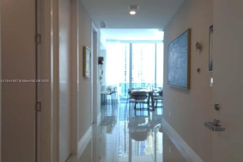 Снять в аренду квартиру в Санни-Айлс-Бич, Флорида 2 спальни, 155.61м2, № 1833965 - фото 14