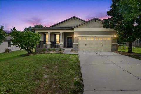 Casa en Mount Dora, Florida 3 dormitorios, 184.88 m2 № 2386289