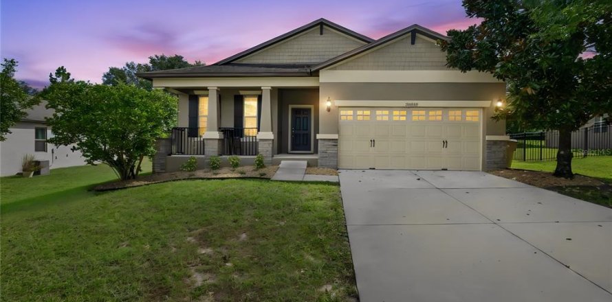 Casa en Mount Dora, Florida 3 dormitorios, 184.88 m2 № 2386289