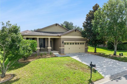 Casa en venta en Mount Dora, Florida, 3 dormitorios, 184.88 m2 № 2386289 - foto 2