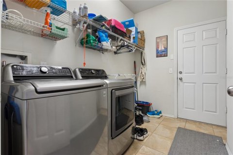 Casa en venta en Mount Dora, Florida, 3 dormitorios, 184.88 m2 № 2386289 - foto 22