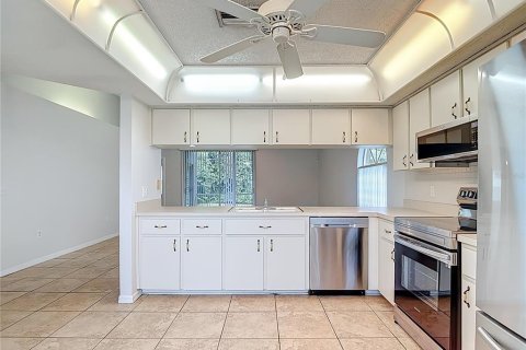 Villa ou maison à louer à New Port Richey, Floride: 3 chambres, 125.6 m2 № 1818927 - photo 15