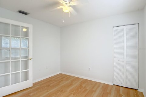 Villa ou maison à louer à New Port Richey, Floride: 3 chambres, 125.6 m2 № 1818927 - photo 11