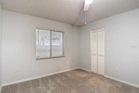 Villa ou maison à louer à New Port Richey, Floride: 3 chambres, 125.6 m2 № 1818927 - photo 5