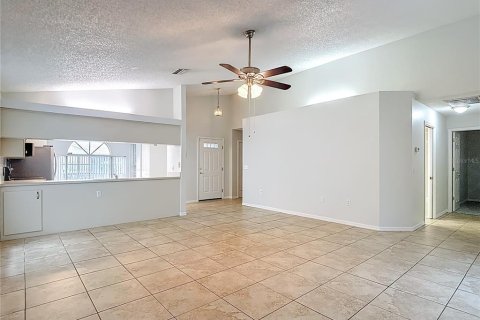 Villa ou maison à louer à New Port Richey, Floride: 3 chambres, 125.6 m2 № 1818927 - photo 13
