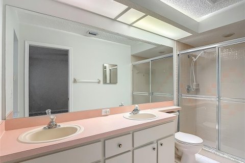 Villa ou maison à louer à New Port Richey, Floride: 3 chambres, 125.6 m2 № 1818927 - photo 4