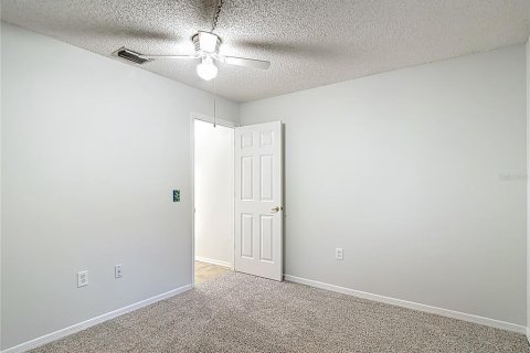 Villa ou maison à louer à New Port Richey, Floride: 3 chambres, 125.6 m2 № 1818927 - photo 6
