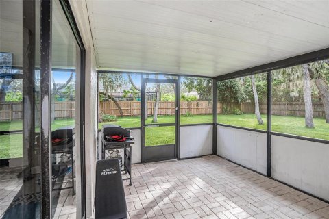 Casa en venta en Brandon, Florida, 4 dormitorios, 181.9 m2 № 1900844 - foto 19