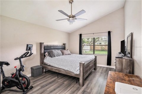 Casa en venta en Brandon, Florida, 4 dormitorios, 181.9 m2 № 1900844 - foto 10