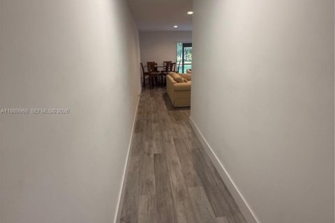 Купить виллу или дом в Бока-Ратон, Флорида 2 спальни, 106.09м2, № 2043526 - фото 8