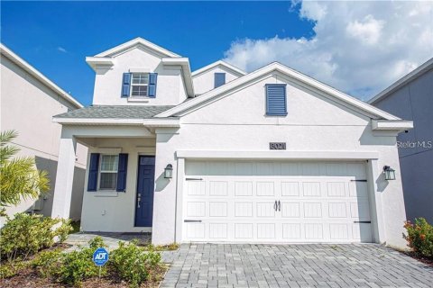 Casa en Kissimmee, Florida 5 dormitorios, 225.29 m2 № 2358760