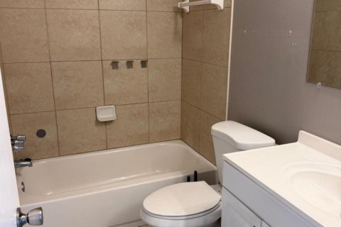 Appartement à louer à Port St. Lucie, Floride: 2 chambres, 85.56 m2 № 2177134 - photo 9