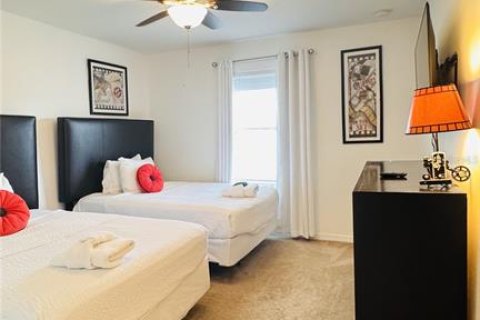 Touwnhouse à vendre à Kissimmee, Floride: 4 chambres, 176.7 m2 № 2347341 - photo 16
