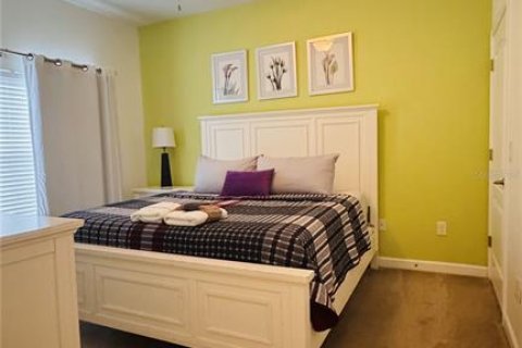 Touwnhouse à vendre à Kissimmee, Floride: 4 chambres, 176.7 m2 № 2347341 - photo 10
