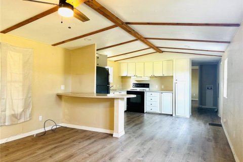 Appartement à louer à Bartow, Floride: 2 chambres, 67.63 m2 № 2094617 - photo 4
