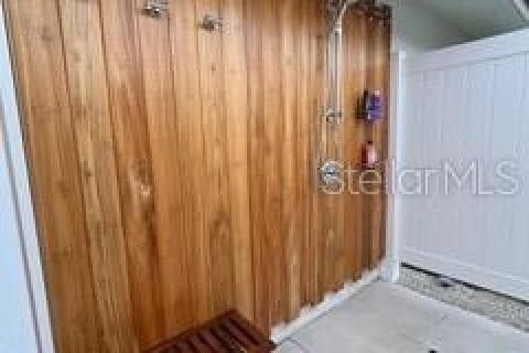 House in Sarasota, Florida 3 bedrooms, 181.16 sq.m. № 1684823 - photo 24