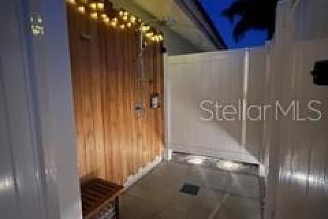 House in Sarasota, Florida 3 bedrooms, 181.16 sq.m. № 1684823 - photo 25