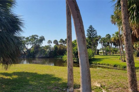 House in Sarasota, Florida 3 bedrooms, 181.16 sq.m. № 1684823 - photo 3
