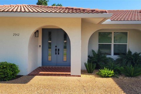House in Sarasota, Florida 3 bedrooms, 181.16 sq.m. № 1684823 - photo 5
