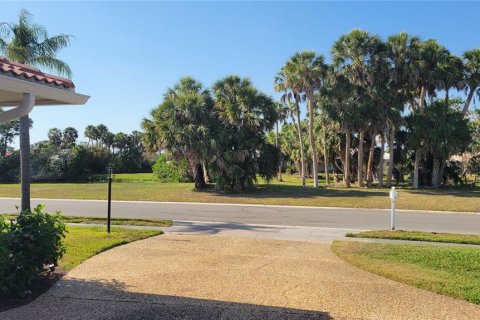 House in Sarasota, Florida 3 bedrooms, 181.16 sq.m. № 1684823 - photo 4