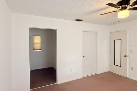 Condo in Bradenton, Florida, 1 bedroom № 2213071 - photo 16
