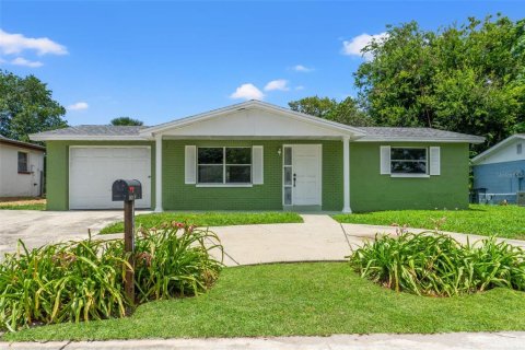 Casa en venta en Port Richey, Florida, 2 dormitorios, 91.04 m2 № 1803133 - foto 1