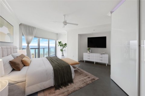 Condominio en venta en Hollywood, Florida, 3 dormitorios, 244.05 m2 № 1946212 - foto 12