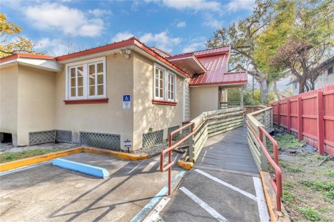 Immobilier commercial à vendre à Kissimmee, Floride: 232.35 m2 № 2145241 - photo 7