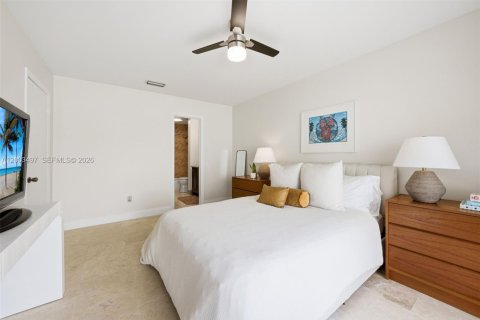 Townhouse in Miami, Florida 3 bedrooms, 130.71 sq.m. № 2068134 - photo 9