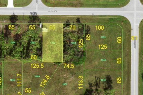 Terreno en Rotonda, Florida № 2235145