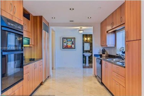 Condo in Fort Lauderdale, Florida, 2 bedrooms  № 1864672 - photo 6