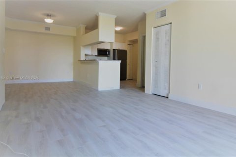 Condo in Sunny Isles Beach, Florida, 2 bedrooms  № 1698360 - photo 19