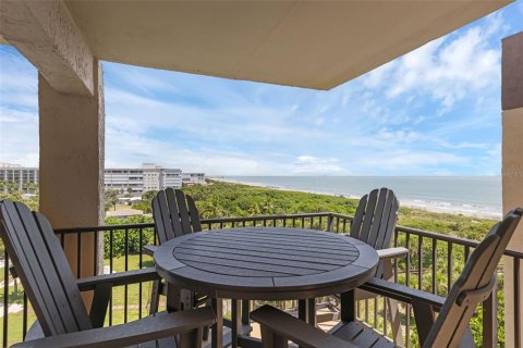 Condo in Cocoa Beach, Florida, 3 bedrooms  № 1885989 - photo 2
