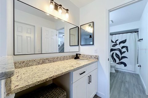Touwnhouse à vendre à Kissimmee, Floride: 3 chambres, 112.78 m2 № 2388939 - photo 15