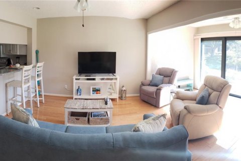 Condo in Venice, Florida, 2 bedrooms  № 1872996 - photo 15