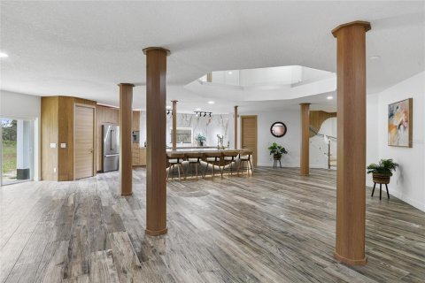 Casa en venta en Eustis, Florida, 5 dormitorios, 334.45 m2 № 1902002 - foto 16