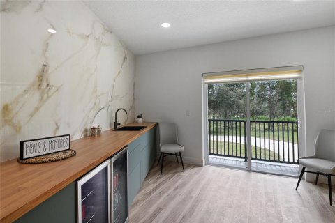 Casa en venta en Eustis, Florida, 5 dormitorios, 334.45 m2 № 1902002 - foto 19
