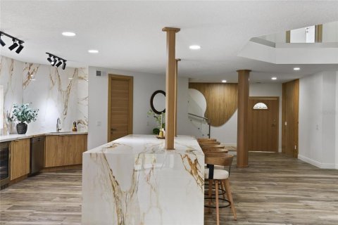 Casa en venta en Eustis, Florida, 5 dormitorios, 334.45 m2 № 1902002 - foto 15