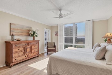 Condo in Sarasota, Florida, 2 bedrooms № 2095223 - photo 21