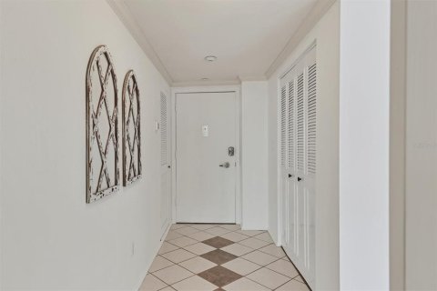 Condo in Sarasota, Florida, 2 bedrooms № 2095223 - photo 7