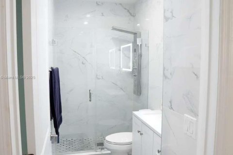 Adosado en venta en Florida City, Florida, 3 dormitorios, 133.78 m2 № 1965839 - foto 13