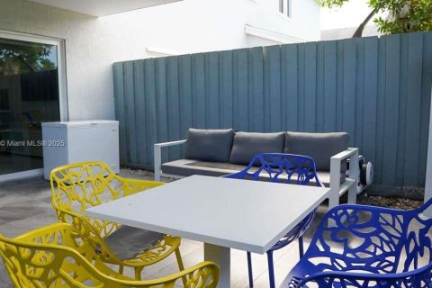 Adosado en venta en Florida City, Florida, 3 dormitorios, 133.78 m2 № 1965839 - foto 28