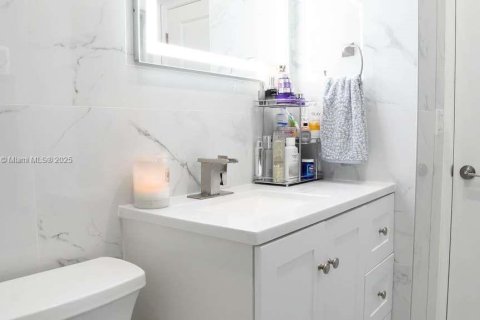 Adosado en venta en Florida City, Florida, 3 dormitorios, 133.78 m2 № 1965839 - foto 14