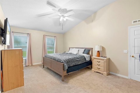 House in Ocala, Florida 3 bedrooms, 179.49 sq.m. № 1835867 - photo 15