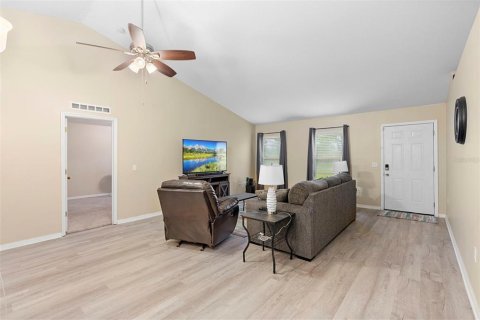 House in Ocala, Florida 3 bedrooms, 179.49 sq.m. № 1835867 - photo 4