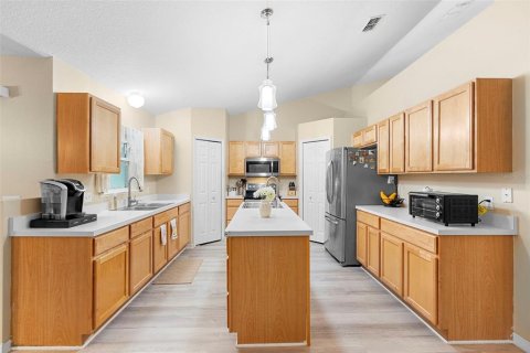 House in Ocala, Florida 3 bedrooms, 179.49 sq.m. № 1835867 - photo 7