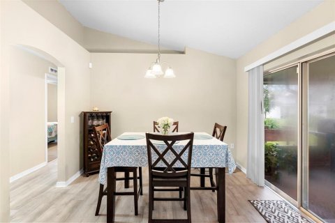 House in Ocala, Florida 3 bedrooms, 179.49 sq.m. № 1835867 - photo 12